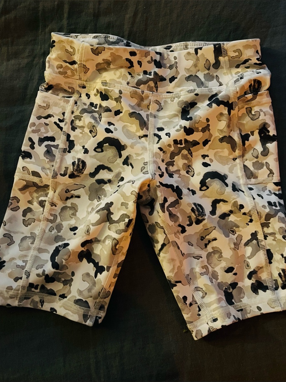 Aviva girls Camo Print High-Waist Biker Shorts -m